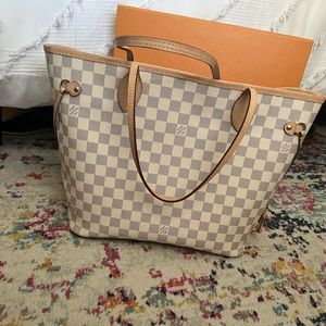 Louis Vuitton AUTHENTIC Neverfull MM (Ballerina Pink)